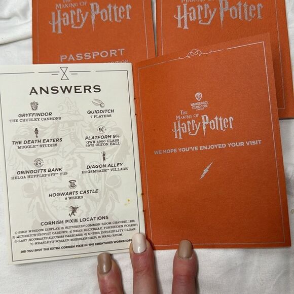 Harry Potter The Making Of Passport Warner Brothers Studio London. - Picture 6 of 6